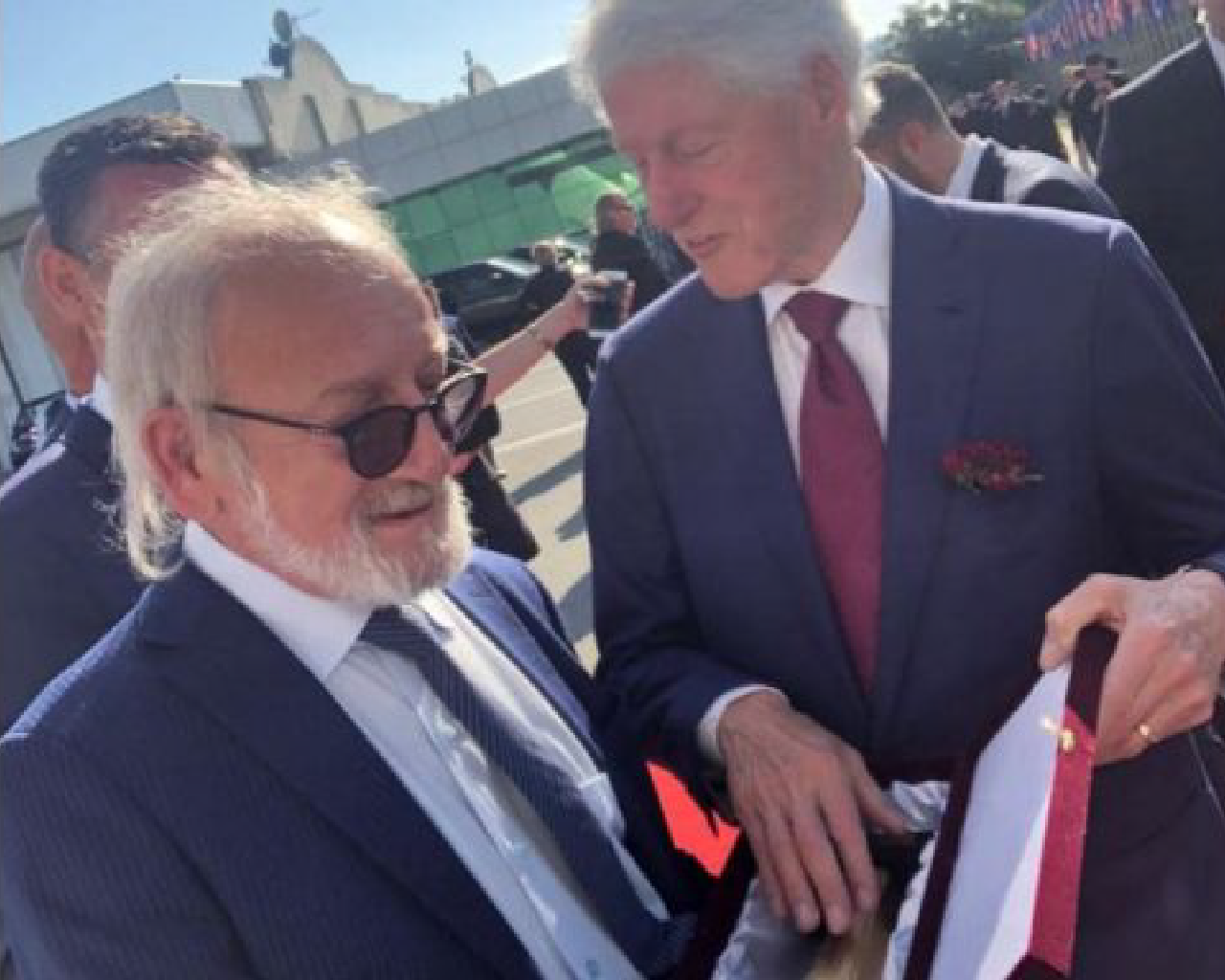 Bill Clinton and Luan Mulliqi